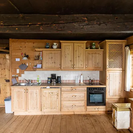 Hof Zur Linde Alojamento de Turismo Rural Kitzbühel