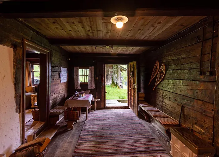 Hof Zur Linde キッツビュール